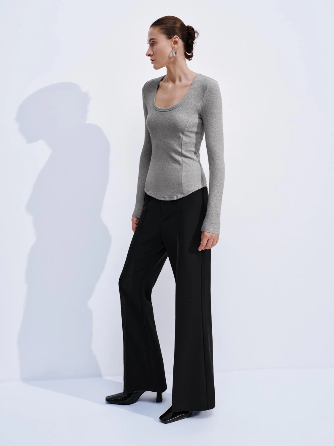 Scoop Neck Flare Long Sleeve T-Shirts - Image 13