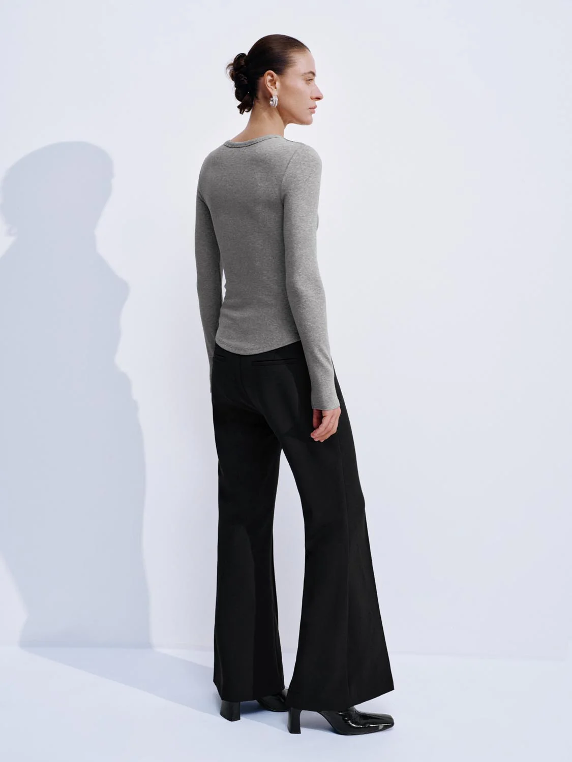 Scoop Neck Flare Long Sleeve T-Shirts - Image 14