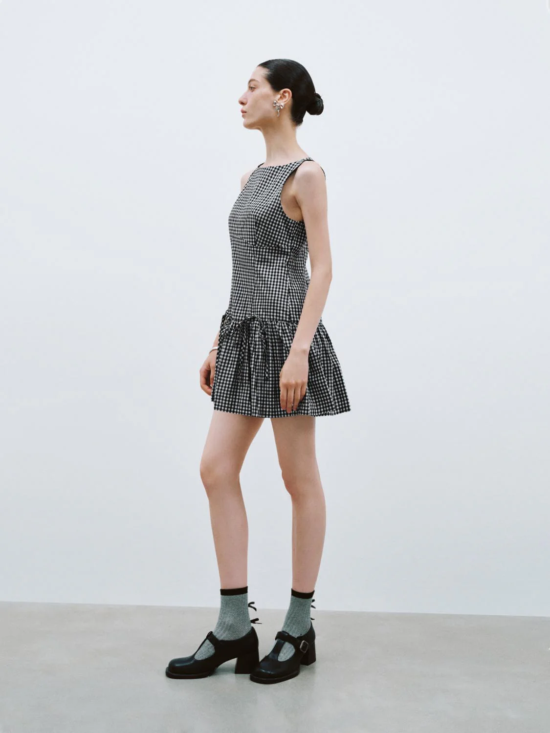Sleeveless A-Line Mini Dresses - Image 4