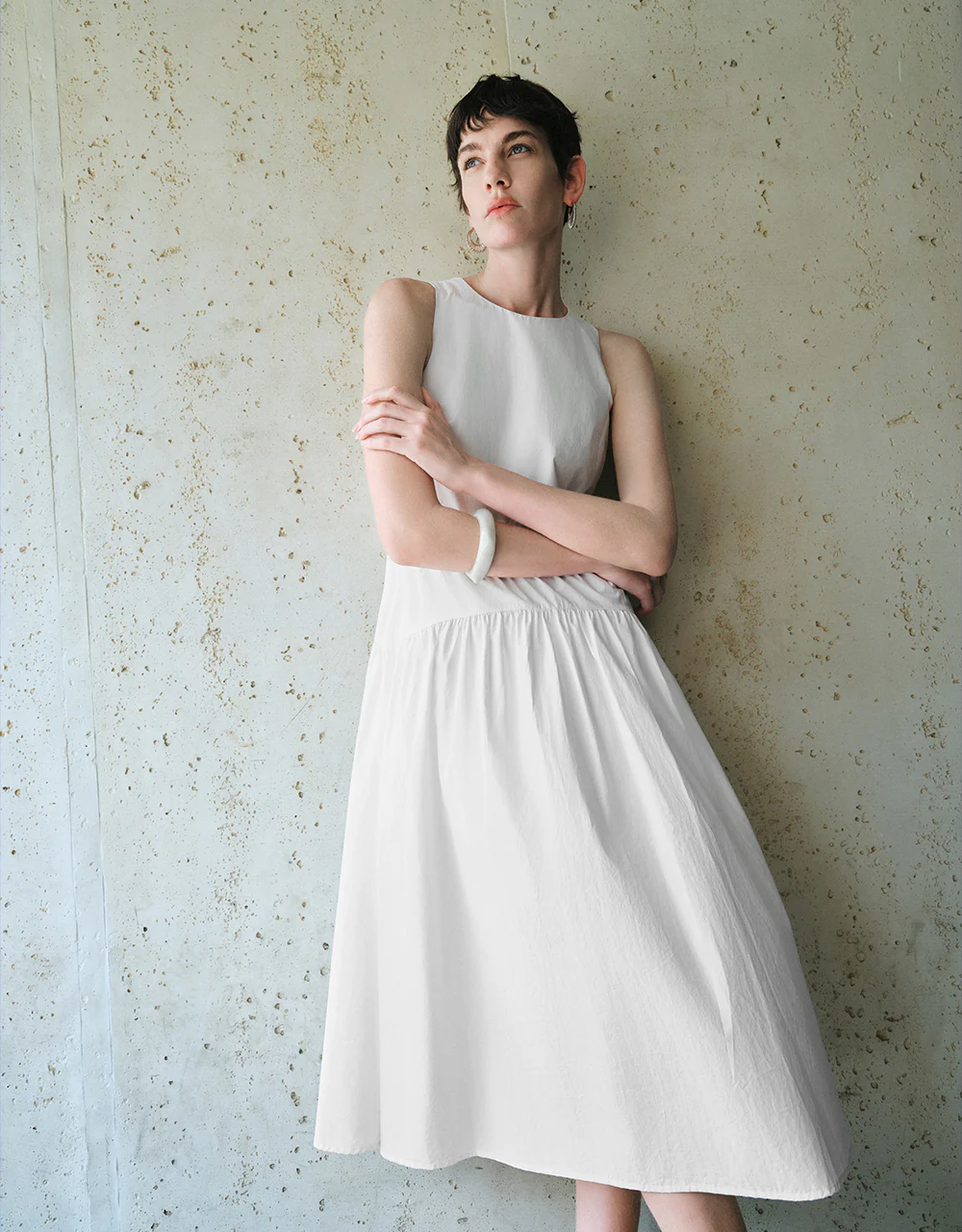 Sleeveless Crew Neck A-Line Dress - Image 11