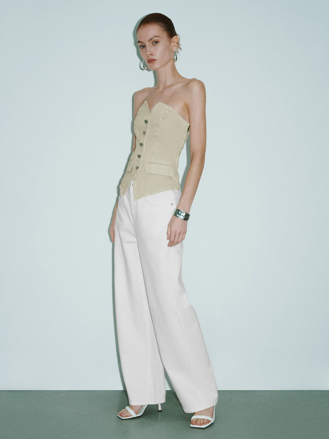 Sleeveless Denim Shirt - Image 4