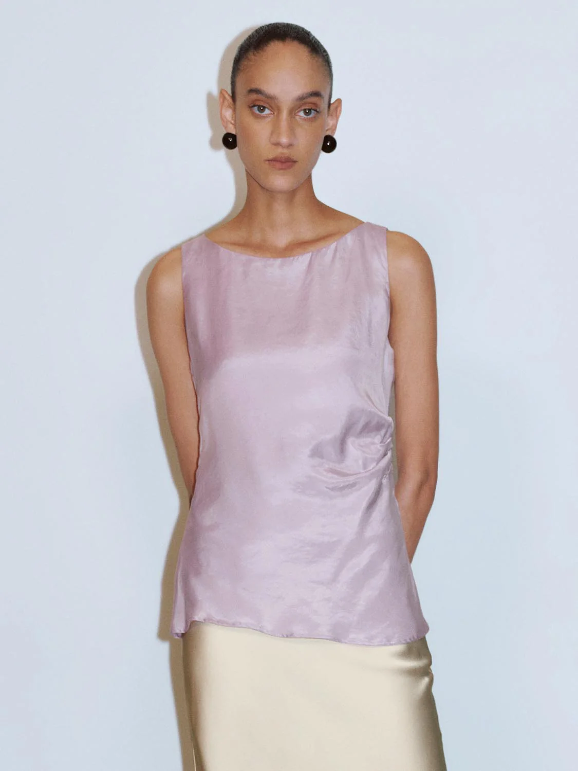 Sleeveless Overhead Shirt - Image 21