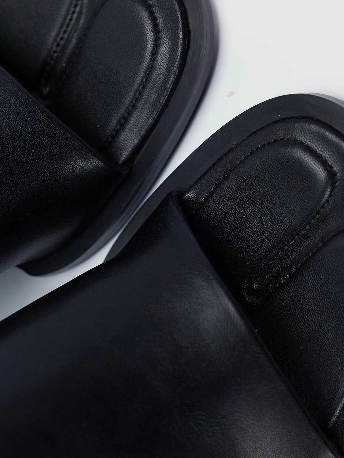 Slippers - Image 5