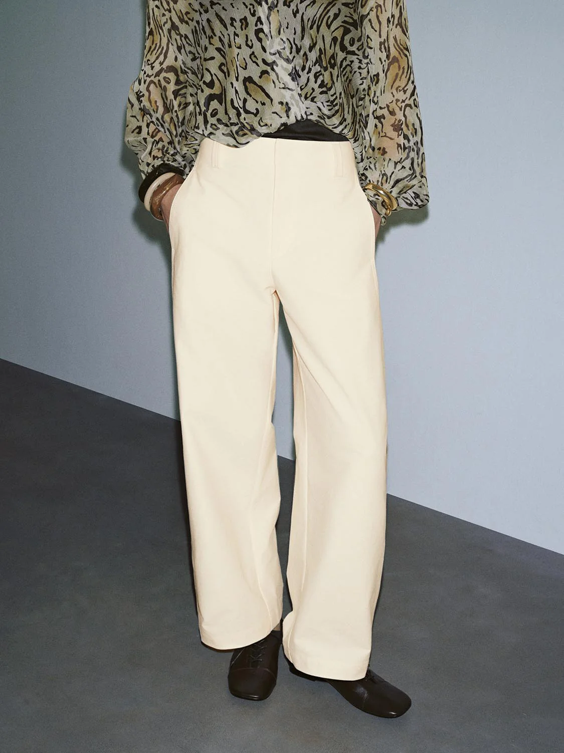 Solid Barrel Leg Pants - Image 18