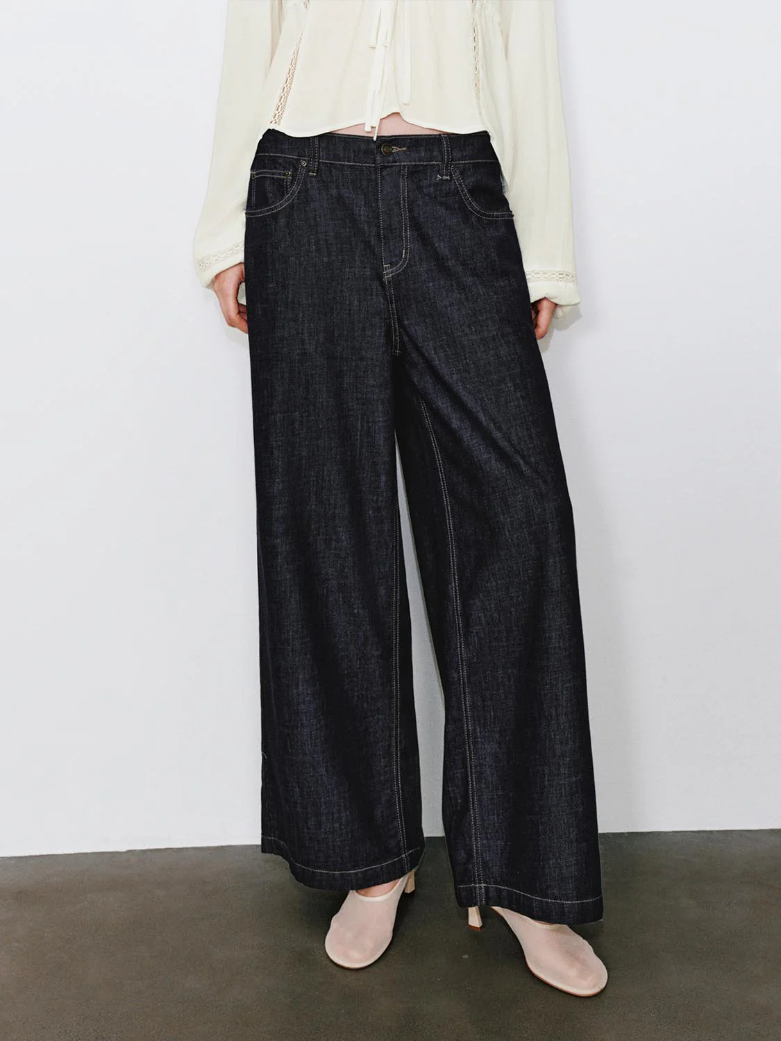 Stitch Detail Straight Leg Jeans - Image 4