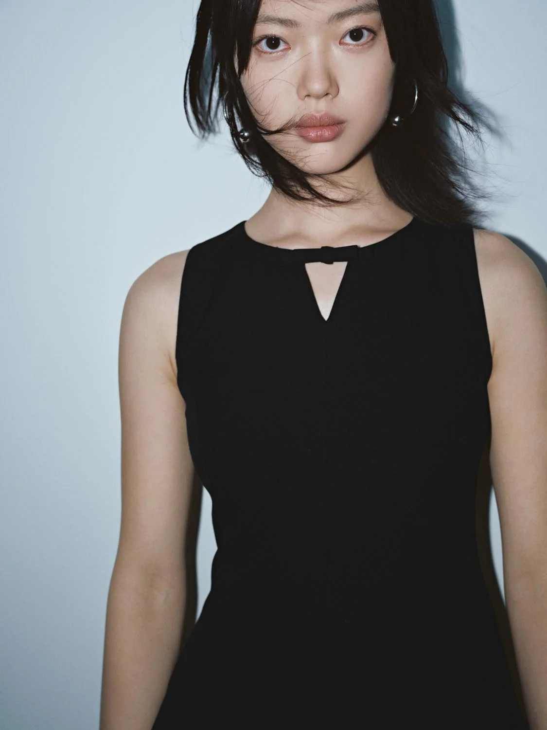 Tailored Nipped-Waist Sleeveless A-Line Midi Dresses - Image 3