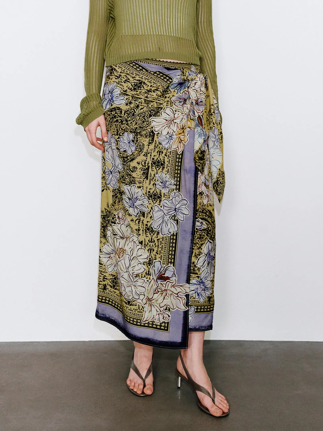 Tie Detail Contrast Floral Straight Midi Skirts - Image 4