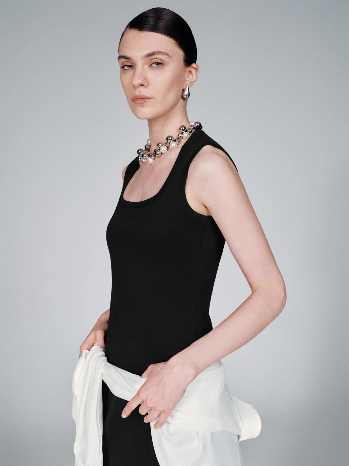 U-Neck Sleeveless Skinny-Fit Midi Dresses - Image 18