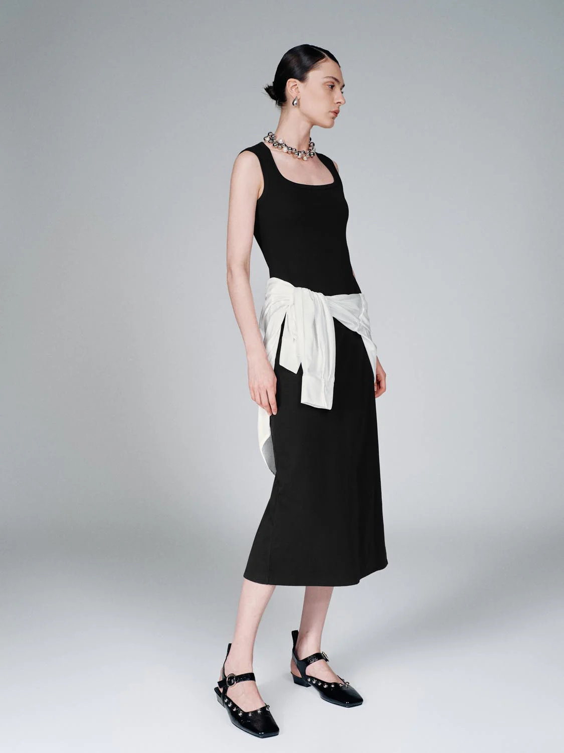 U-Neck Sleeveless Skinny-Fit Midi Dresses - Image 20