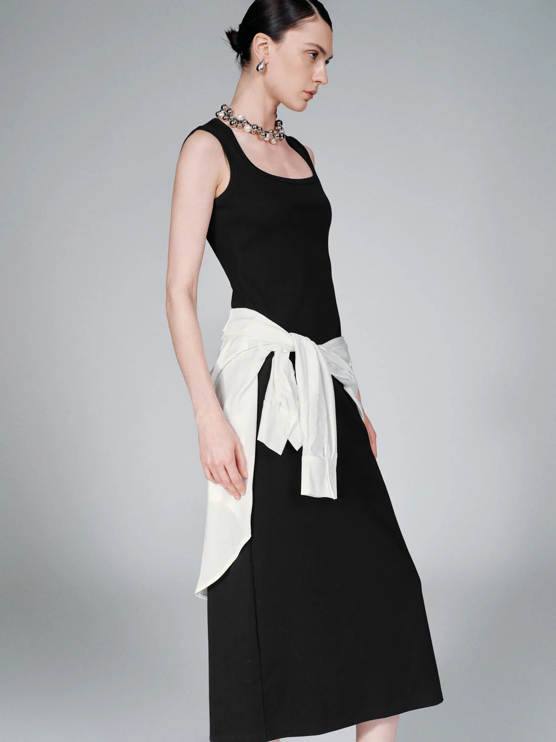 U-Neck Sleeveless Skinny-Fit Midi Dresses - Image 21