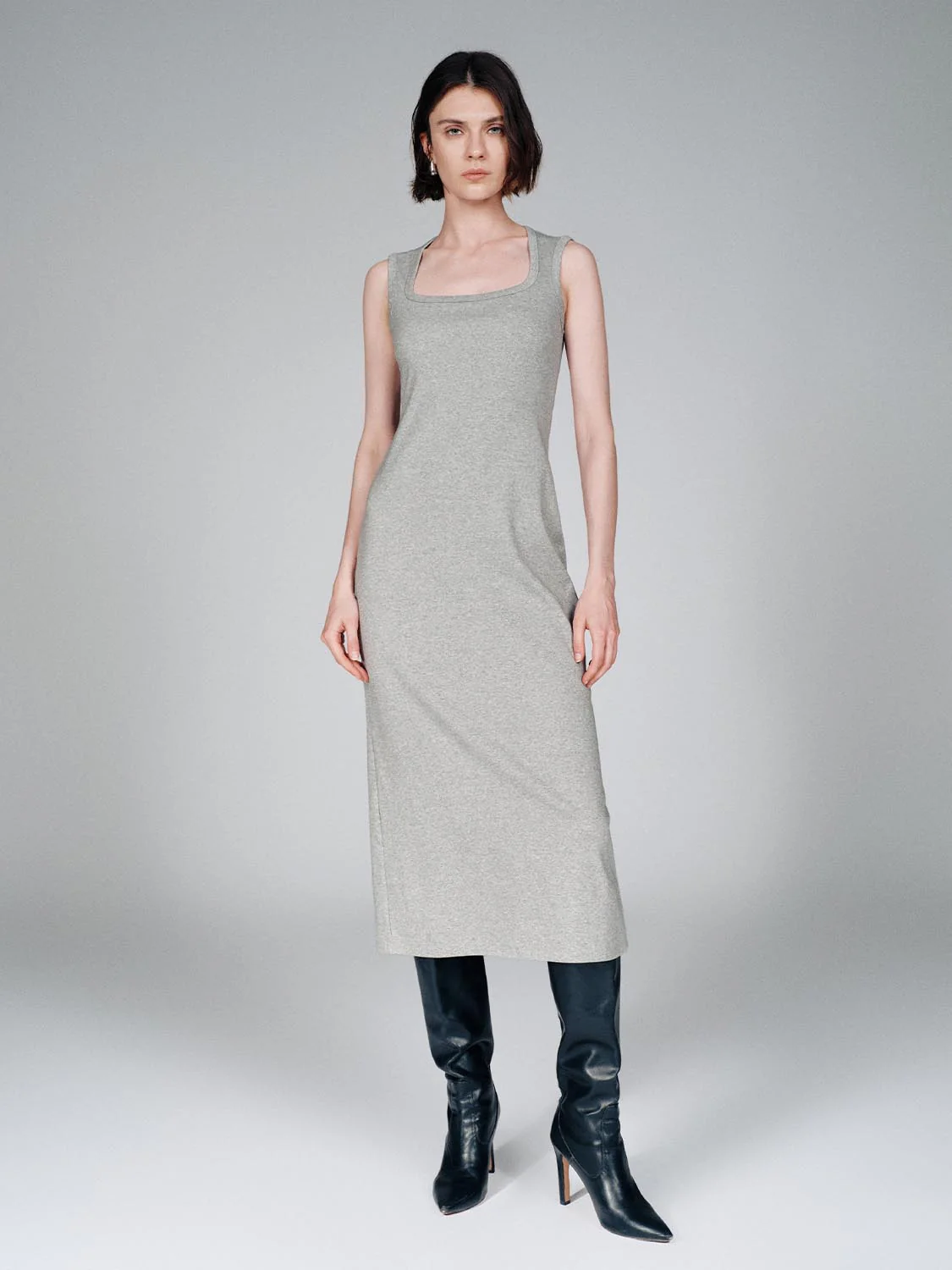 U-Neck Sleeveless Skinny-Fit Midi Dresses - Image 26