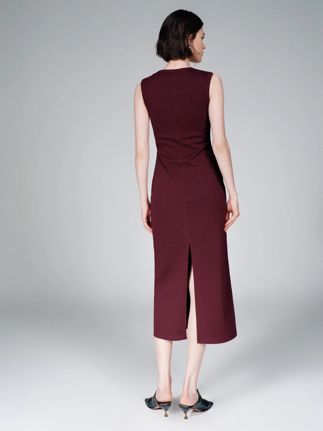 U-Neck Sleeveless Skinny-Fit Midi Dresses - Image 5