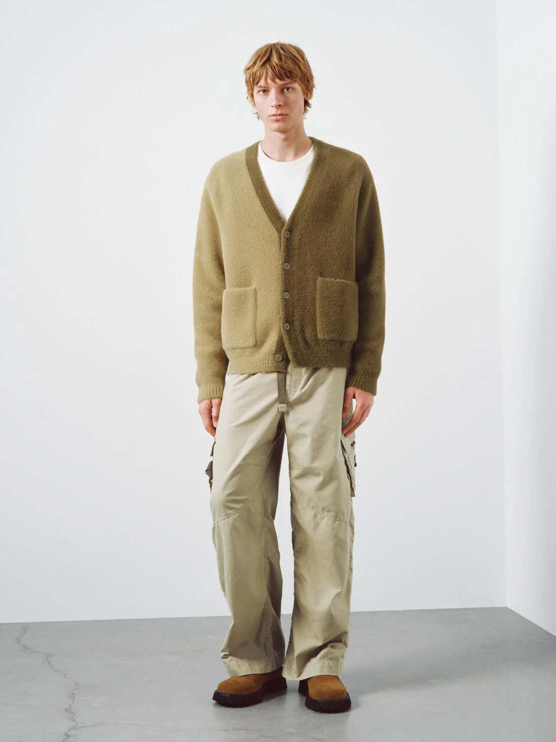V-Neck Contrast Knitted Cardigans - Image 4