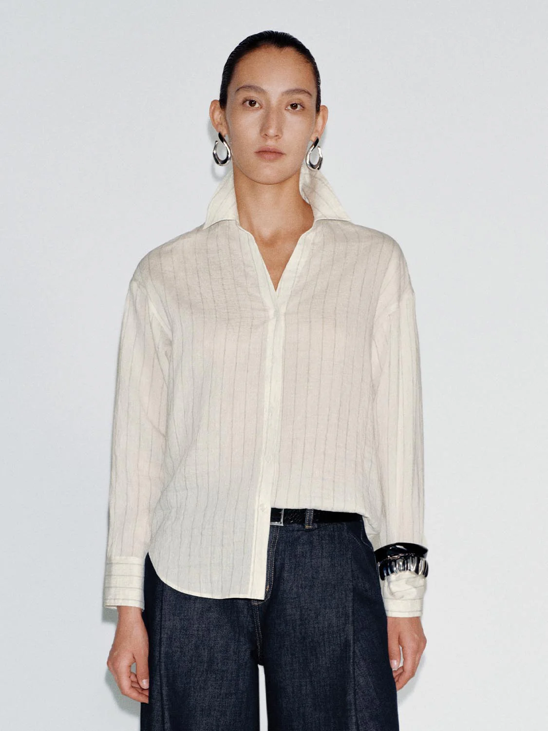 V-Neck Contrast Striped Shirts - Image 12
