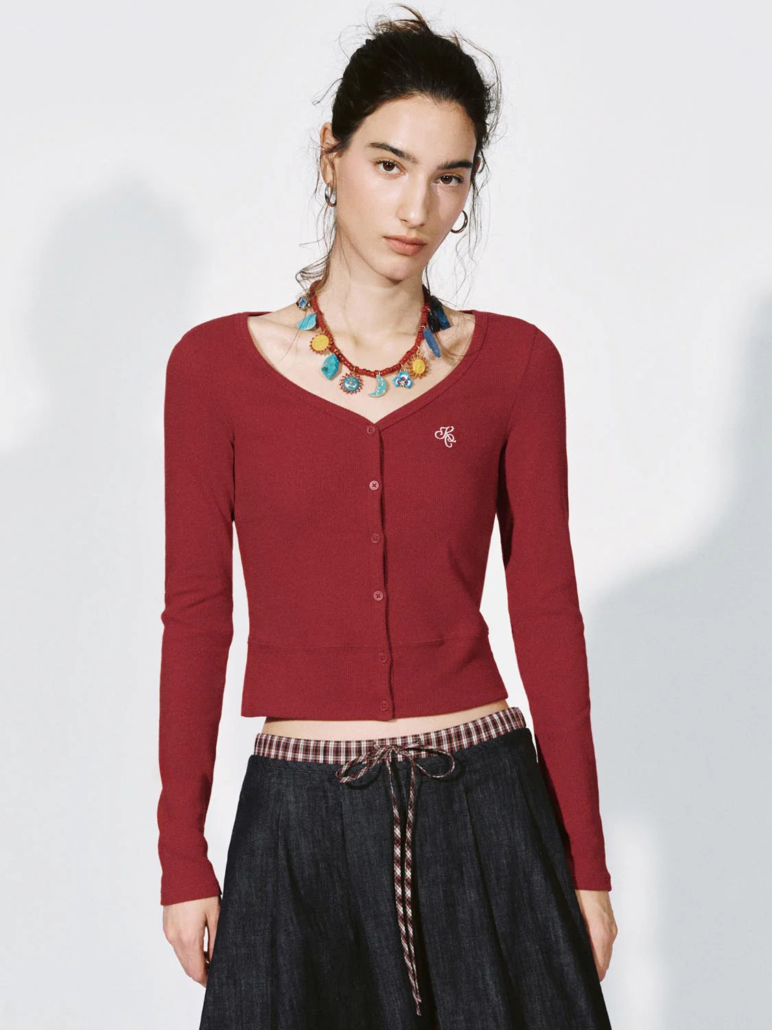 V-Neck Embroidered Slim Fit Long Sleeve Knitted T-Shirts - Image 9