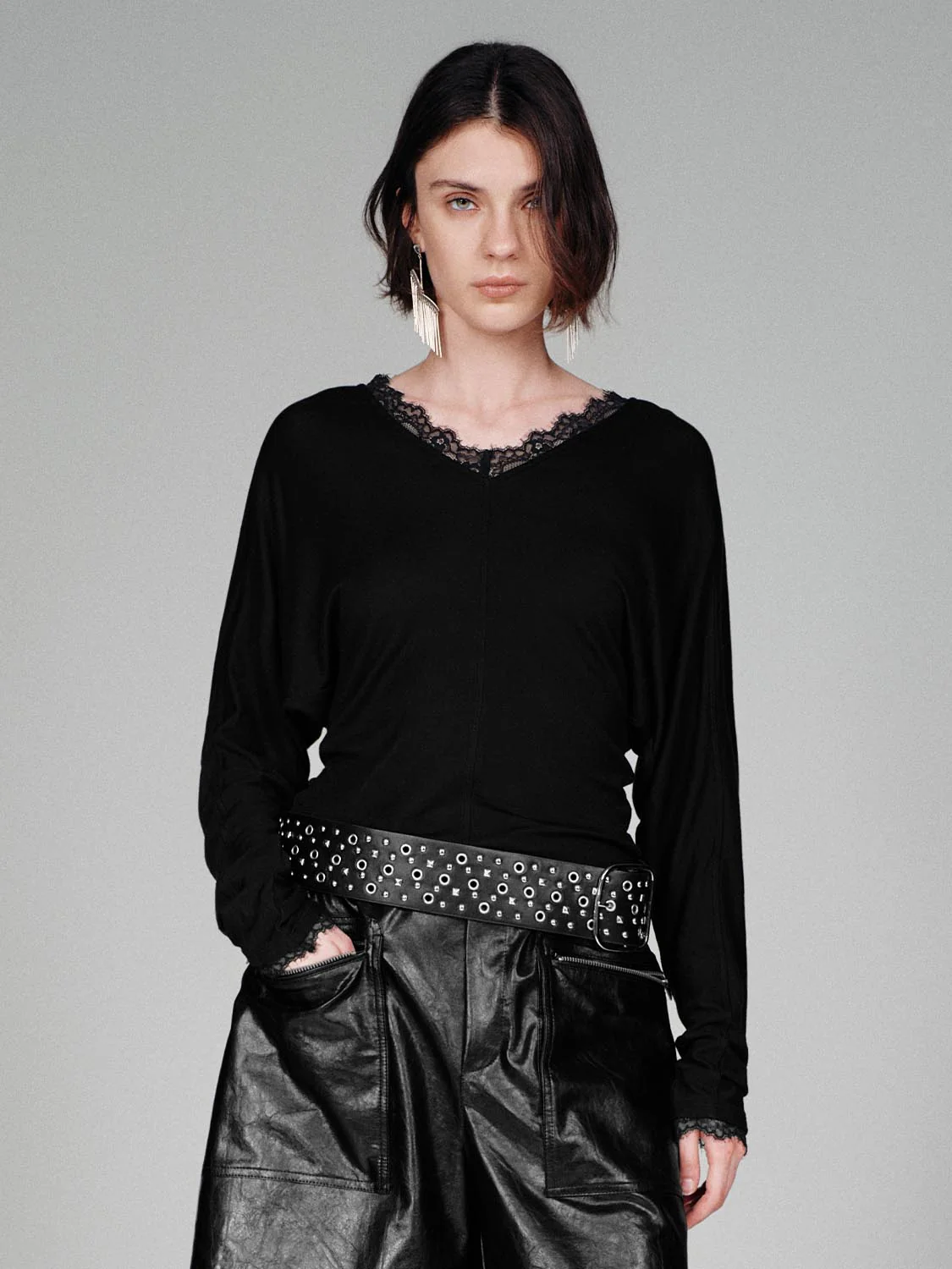 V-Neck Laced Ruched Long Sleeve T-Shirts