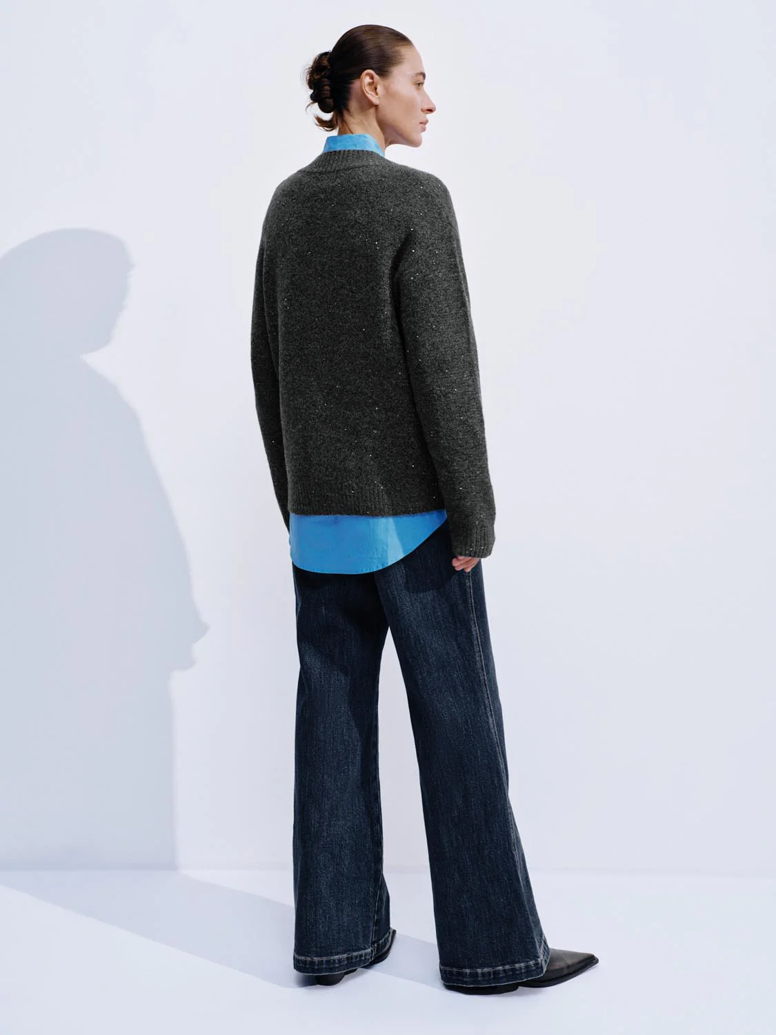 V-Neck Long Sleeve Knitted T-Shirts - Image 6