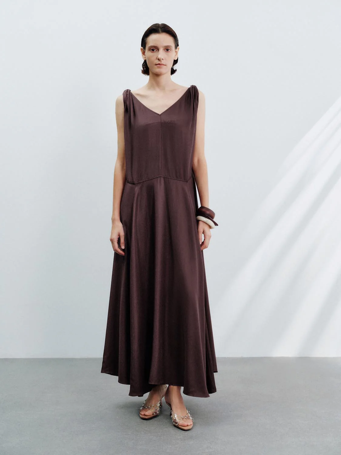 V-Neck Sleeveless A-Line Maxi Dresses - Image 4