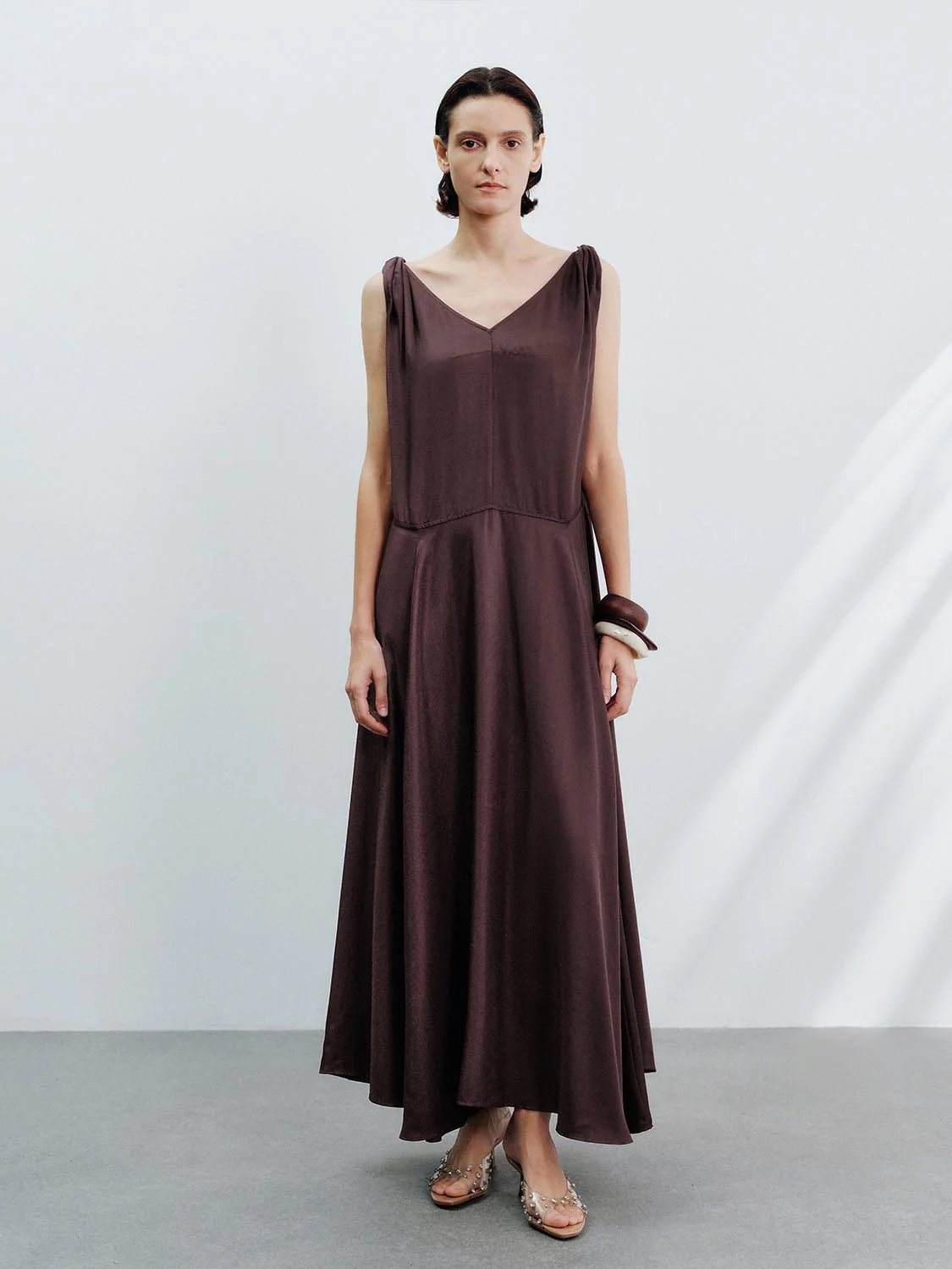 V-Neck Sleeveless A-Line Maxi Dresses - Image 8