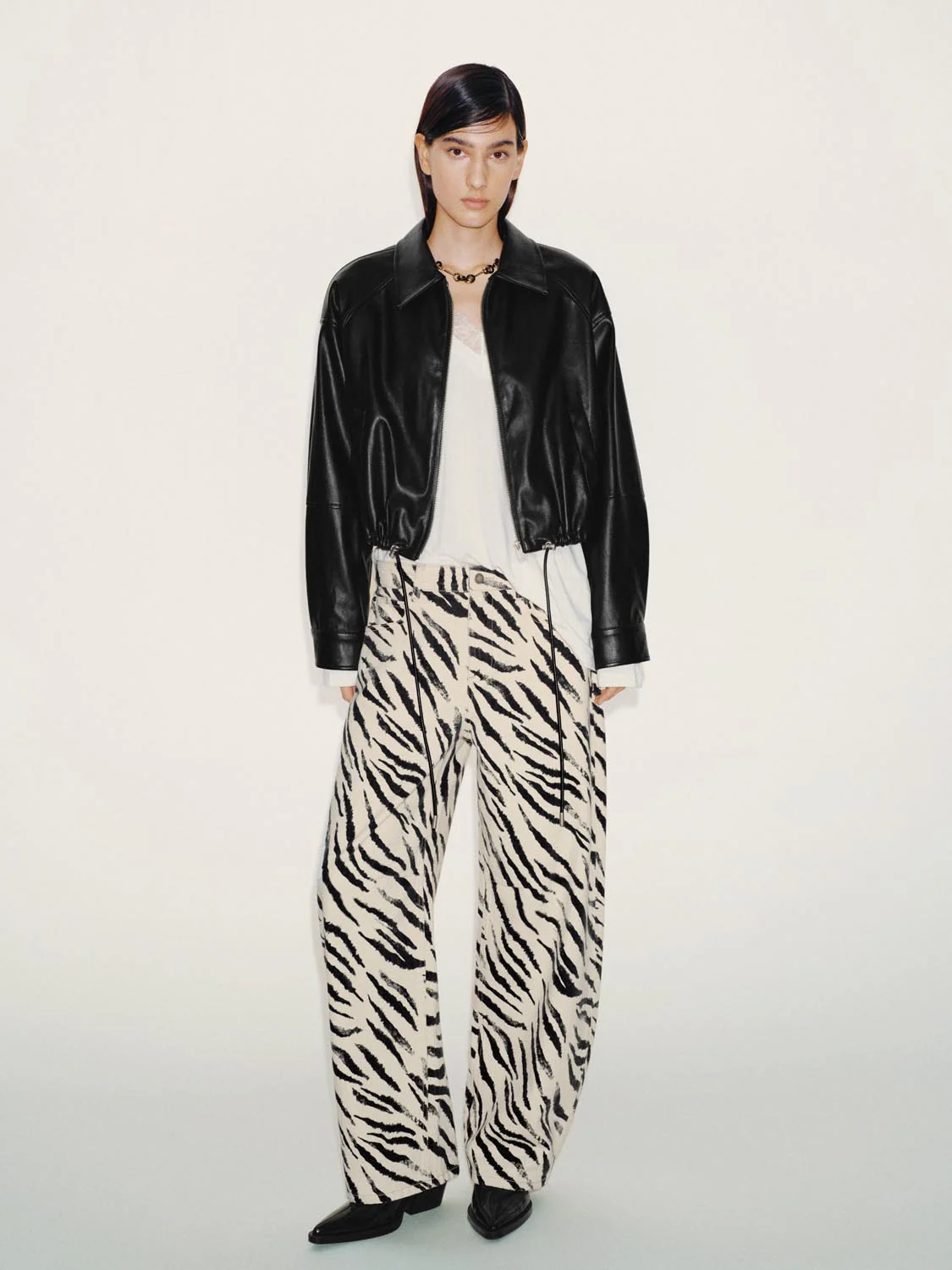 Zebra Print Barrel Leg Jeans - Image 7